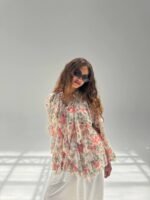 Flower blouse - Image 2