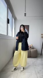 Oversized Sleeveless Denim Jacket - Image 3
